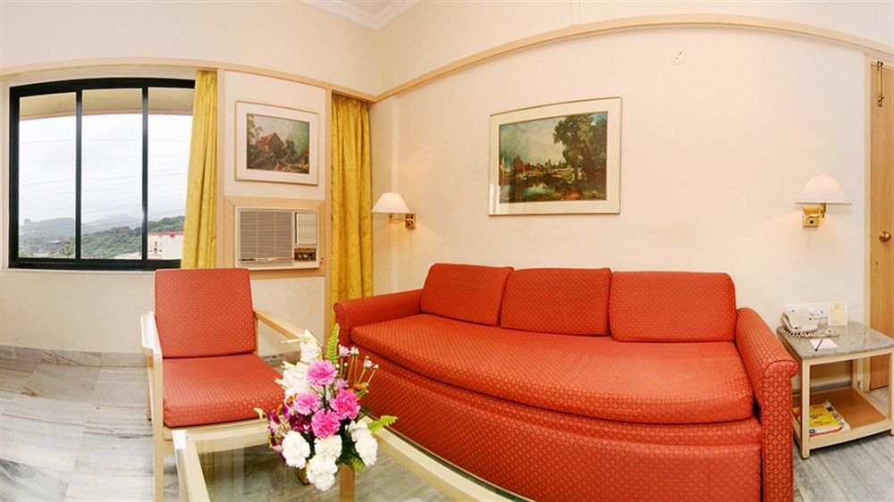 The Residence Hotel & Apartments Powai Mumbai Bagian luar foto