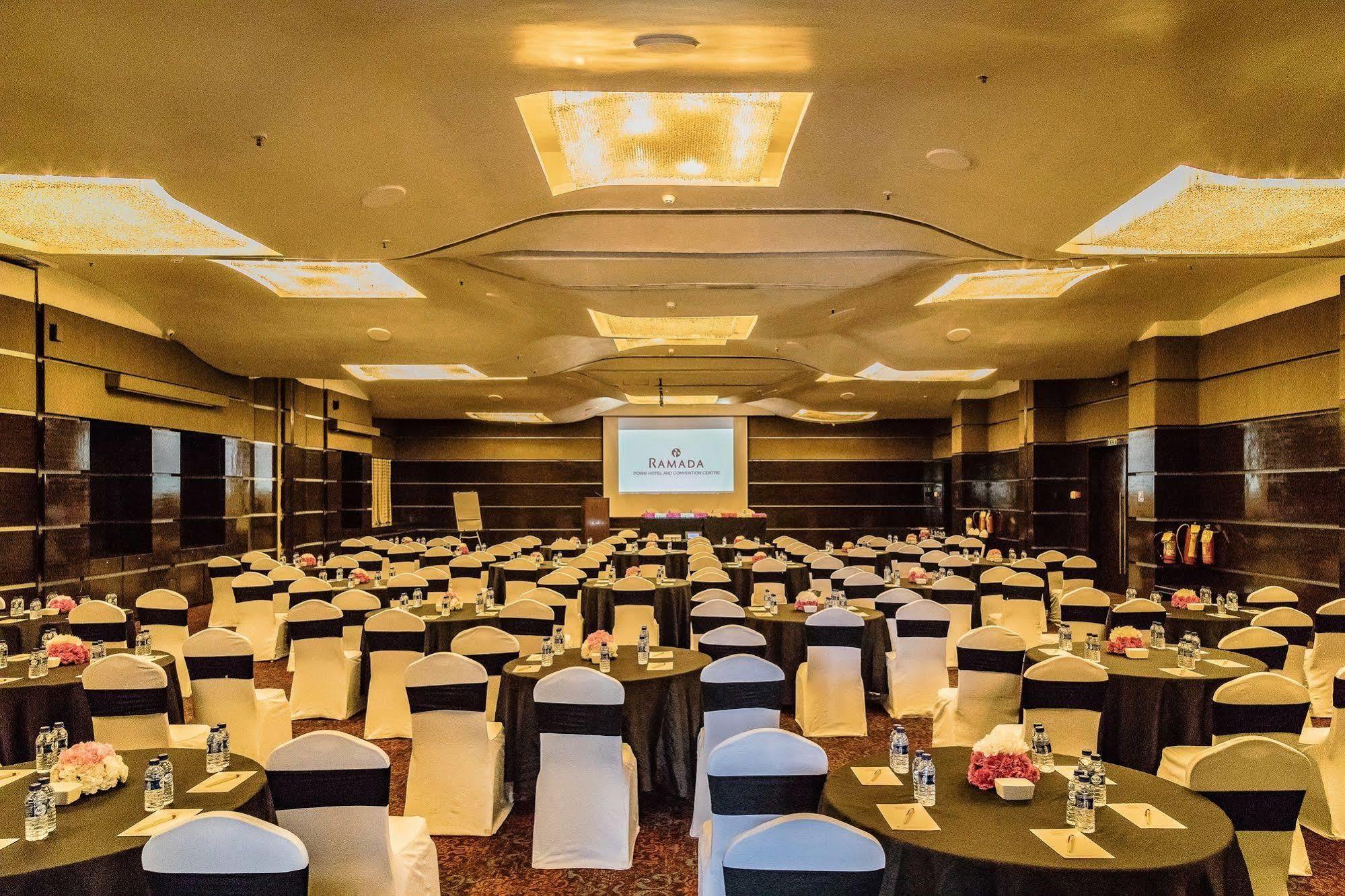 The Residence Hotel & Apartments Powai Mumbai Bagian luar foto