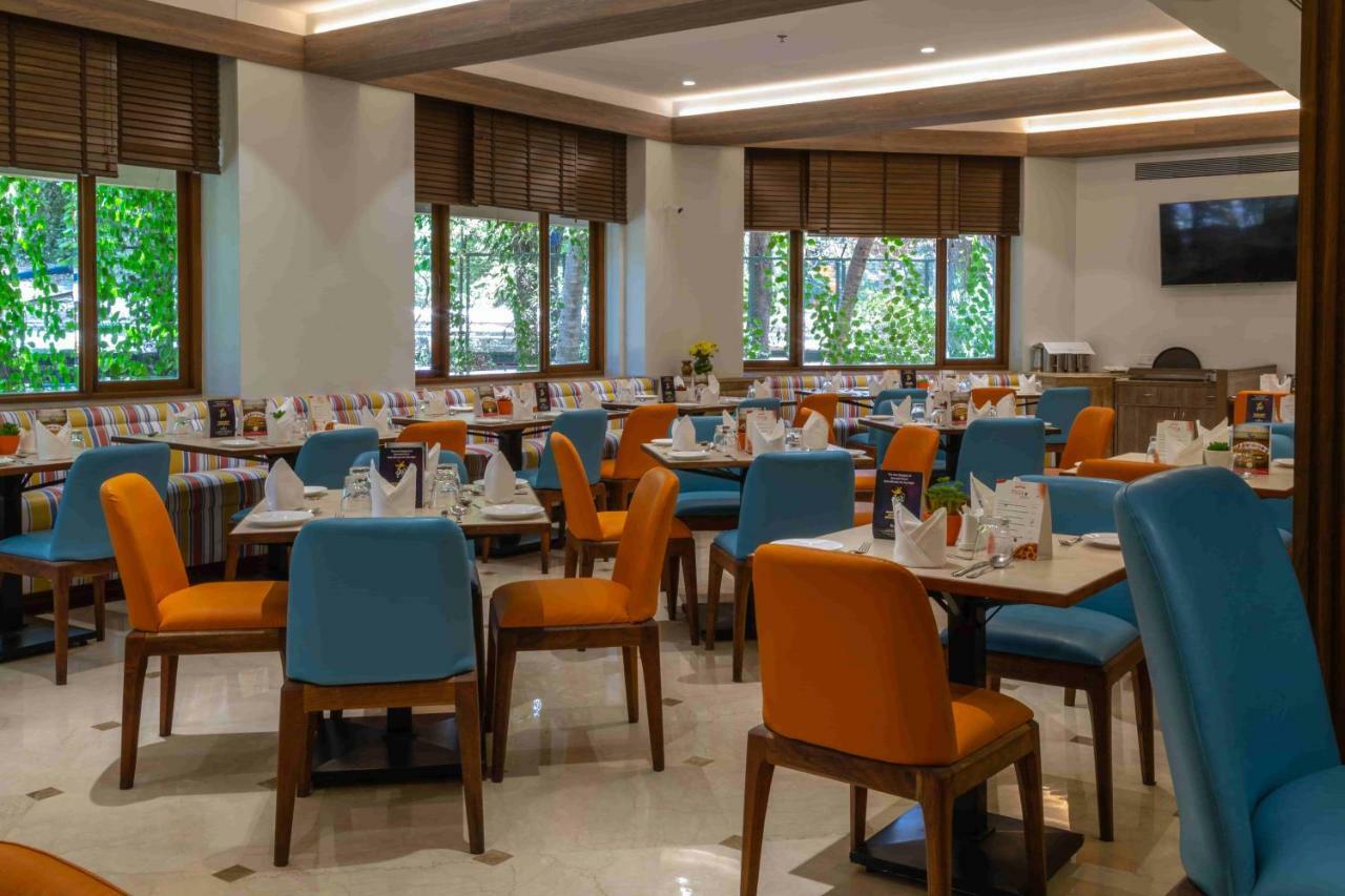The Residence Hotel & Apartments Powai Mumbai Bagian luar foto