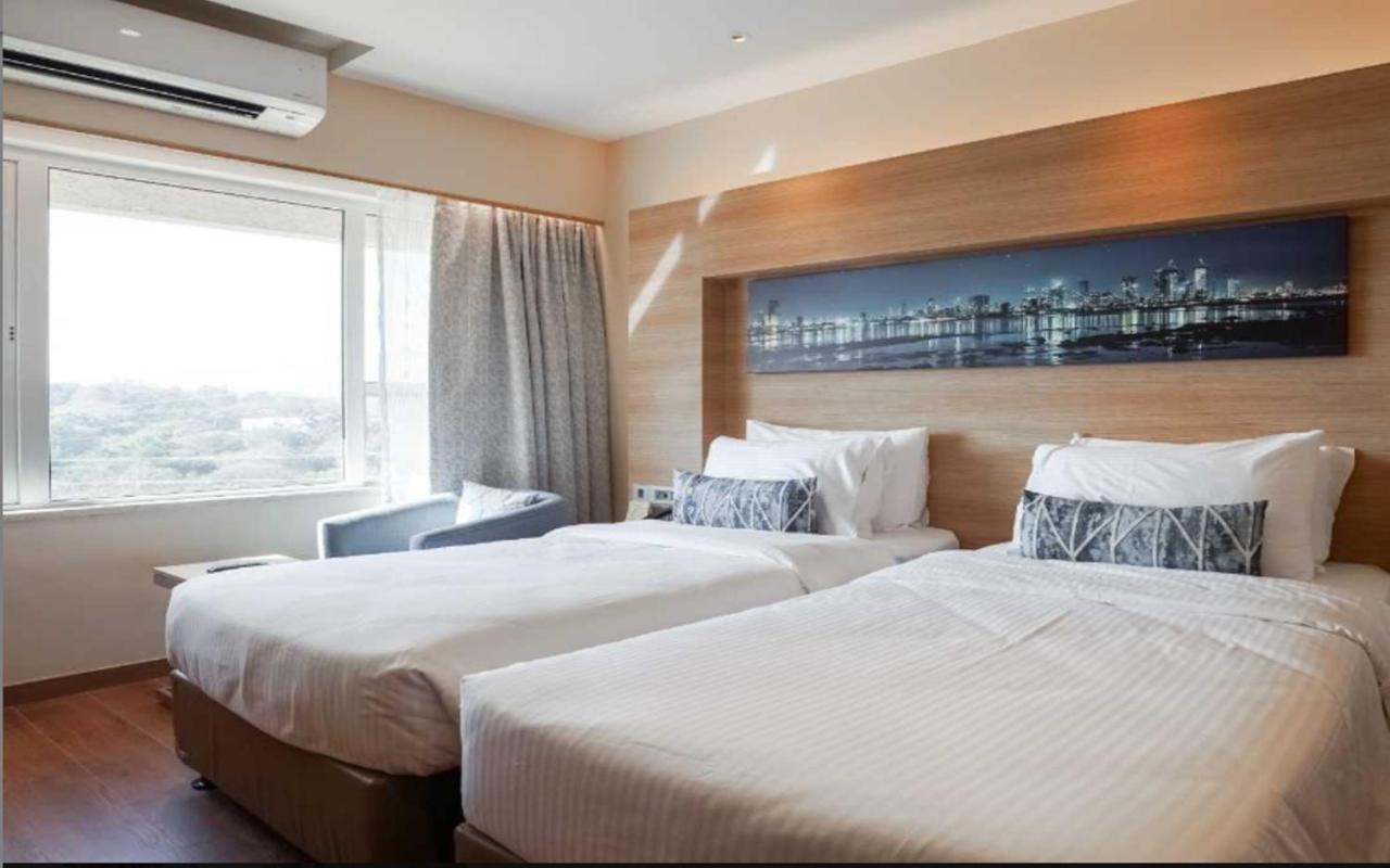 The Residence Hotel & Apartments Powai Mumbai Bagian luar foto